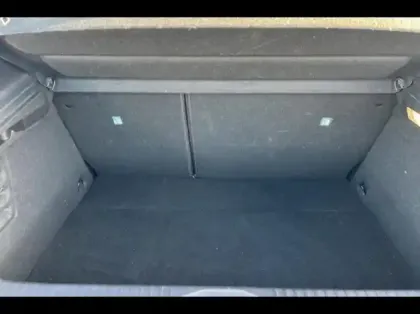 Photo 13 Renault Clio  1.6 E-Tech 145ch full hybrid Evolution - 24