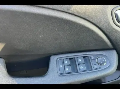 Photo 10 Renault Clio  1.6 E-Tech 145ch full hybrid Evolution - 24