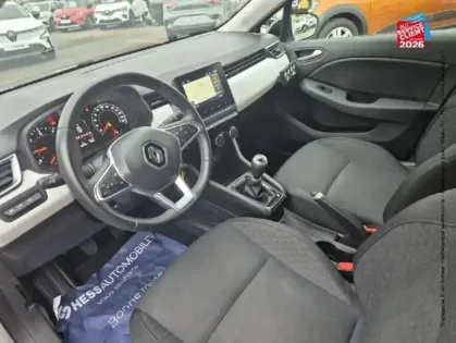 Photo 29 Renault Clio  1.5 Blue dCi 100ch Evolution GPS Radar AR