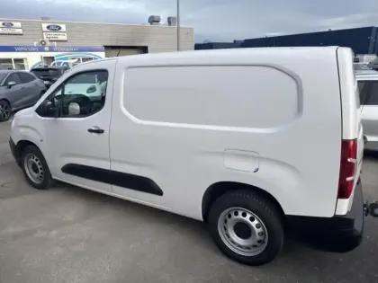 Photo 7 Peugeot Partner  XL 950 kg BlueHDi 130 ch S&S EAT8