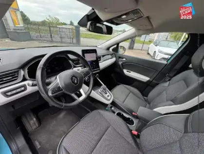 Photo 14 Renault Captur  1.6 E-Tech Plug-in 160ch Intens