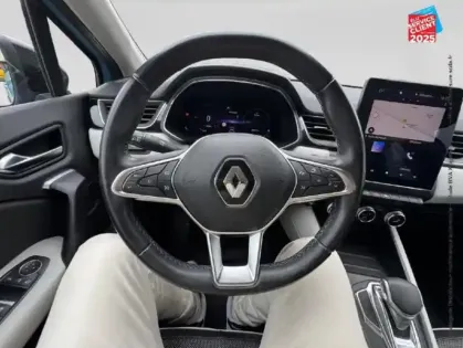 Photo 11 Renault Captur  1.6 E-Tech Plug-in 160ch Intens