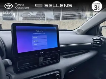 Photo 14 Toyota Yaris  116h Design 5p MY25