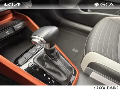Photo 8 Kia Stonic  1.0 T-GDi 120ch MHEV Launch Edition DCT7