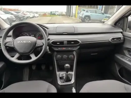 Photo 8 Dacia Sandero  1.0 SCe 65ch Essential