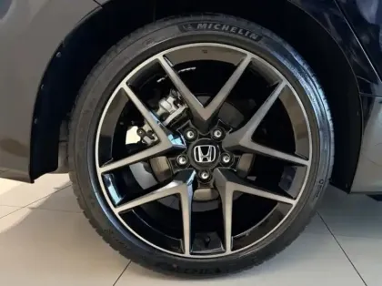 Photo 14 Honda Civic  2.0 i-MMD 184ch e:HEV Advance