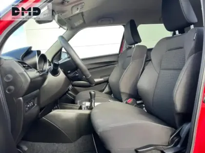 Photo 8 Suzuki Swift  1.2 Dualjet Hybrid 83ch Pack