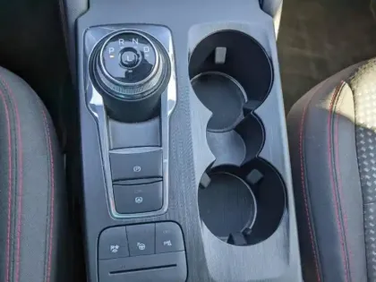 Photo 14 Ford Kuga  2.5 Duratec 225ch PHEV ST-Line BVA