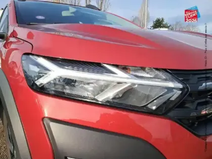 Photo 12 Dacia Sandero  1.0 TCe 90ch Stepway Essential