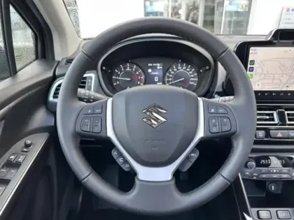 Photo 13 Suzuki S-cross  1.4 Boosterjet Hybrid 110ch Style Allgrip MY25