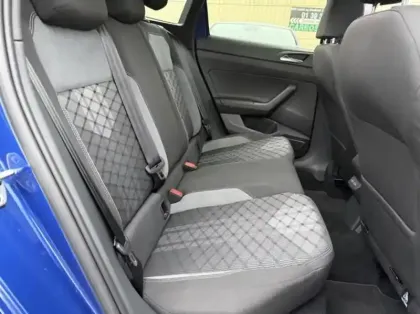 Photo 8 Volkswagen Taigo  1.5 TSI 150ch R-Line Edition DSG7