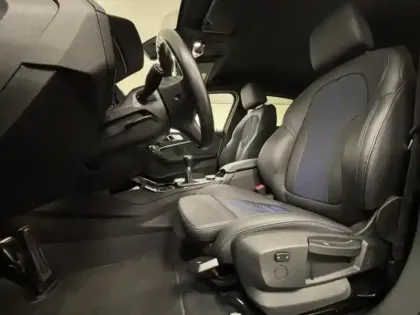 Photo 10 BMW Serie 1 Série 1 118i 136ch M Sport