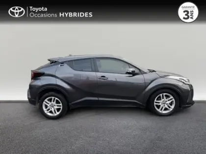 Photo 5 Toyota C-HR  1.8 Hybride 122ch Dynamic Ultimate E-CVT