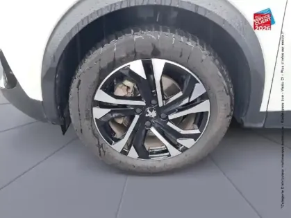 Photo 9 Peugeot 2008  e- 136ch Allure Pack GPS Camera