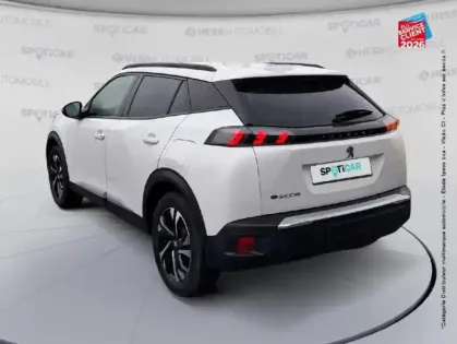 Photo 7 Peugeot 2008  e- 136ch Allure Pack GPS Camera