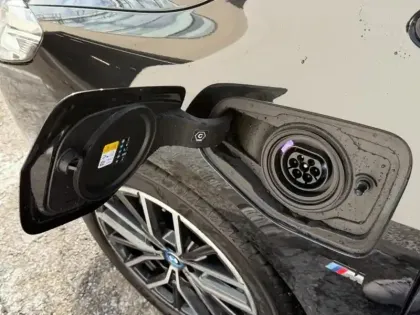 Photo 9 BMW Serie 2 Série 2 ActiveTourer 225e 245ch xDrive M Sport DKG7