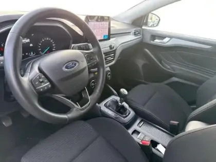 Photo 6 Ford Focus  1.0 Flexifuel mHEV 125ch Titanium Style