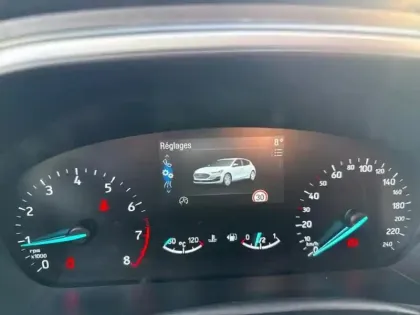 Photo 10 Ford Focus  1.0 Flexifuel mHEV 125ch Titanium Style