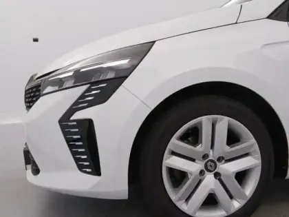 Photo 10 Renault Clio  1.5 Blue dCi 100ch Evolution