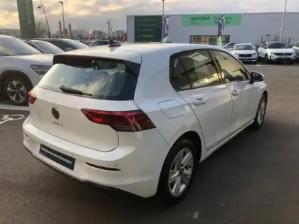 Photo 8 Volkswagen Golf  1.0 TSI OPF 110ch Life Plus