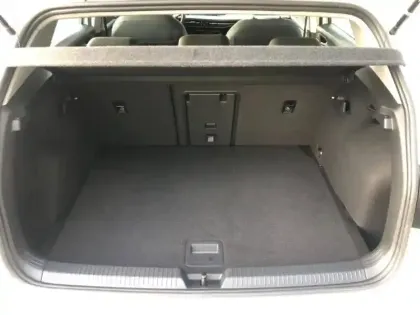 Photo 6 Volkswagen Golf  1.0 TSI OPF 110ch Life Plus