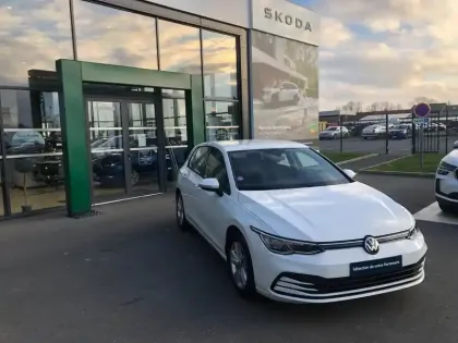 Photo 16 Volkswagen Golf  1.0 TSI OPF 110ch Life Plus