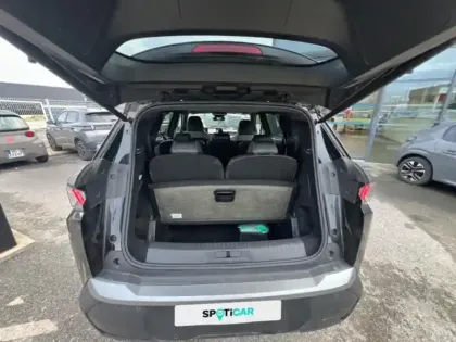 Photo 5 Peugeot 5008  Hybrid 136ch GT e-DCS6