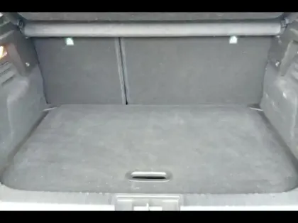 Photo 11 Renault Captur  1.6 E-Tech hybride 145ch Intens -21