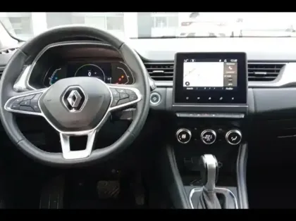 Photo 8 Renault Captur  1.6 E-Tech hybride 145ch Intens -21