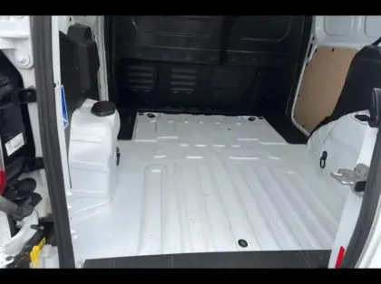 Photo 10 Ford Transit Courier  1.5 TDCI 75ch Stop&Start Trend Business