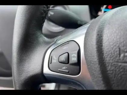 Photo 16 Ford Transit Courier  1.5 TDCI 75ch Stop&Start Trend Business