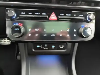 Photo 19 Hyundai Tucson  1.6 T-GDI 215 Hybrid BVA6