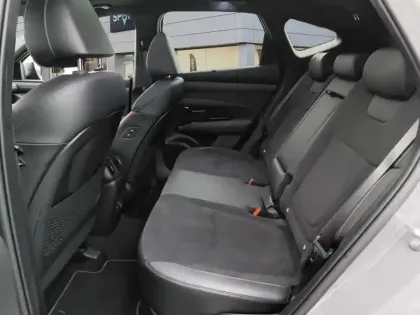 Photo 12 Hyundai Tucson  1.6 T-GDI 215 Hybrid BVA6