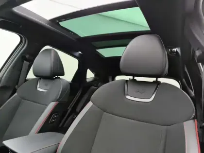 Photo 24 Hyundai Tucson  1.6 T-GDI 215 Hybrid BVA6