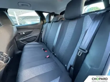 Photo 36 Peugeot 3008  Puretech 130ch S&S EAT8