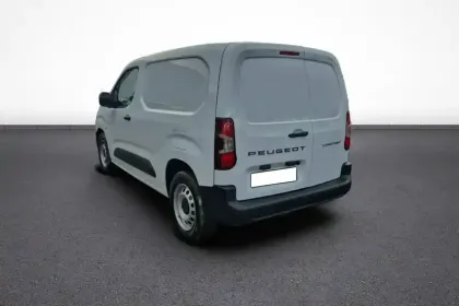 Photo 25 Peugeot Partner E- FOURGON M 136 CH AUT. 54 KWH CHARGE UTILE MAJOREE