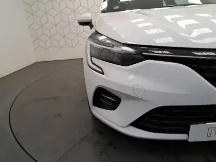 Photo 8 Renault Clio  E-Tech 140 - 21N