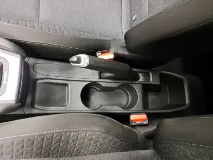 Photo 33 Renault Clio  E-Tech 140 - 21N