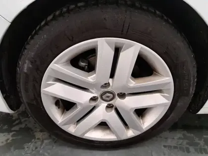 Photo 15 Renault Clio  E-Tech 140 - 21N