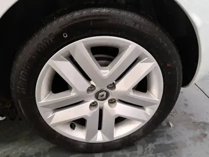 Photo 16 Renault Clio  E-Tech 140 - 21N