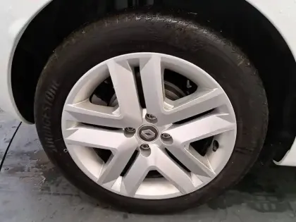 Photo 13 Renault Clio  E-Tech 140 - 21N