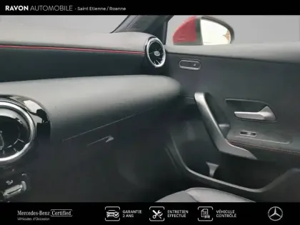 Photo 18 Mercedes Classe A  250 e 8G-DCT