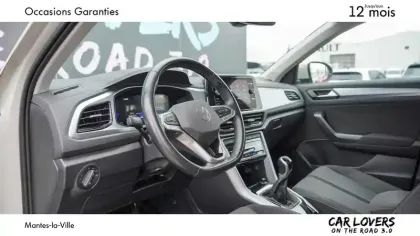 Photo 16 Volkswagen T-roc  1.0 TSI 110 Start/Stop BVM6