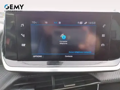 Photo 71 Peugeot 2008  PureTech 100 S&S BVM6