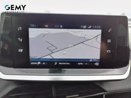 Photo 68 Peugeot 2008  PureTech 100 S&S BVM6