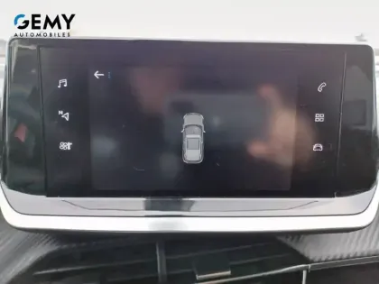 Photo 69 Peugeot 2008  PureTech 100 S&S BVM6