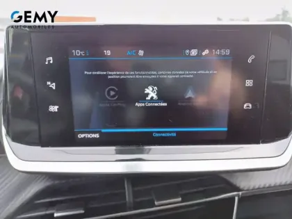 Photo 44 Peugeot 2008  PureTech 100 S&S BVM6