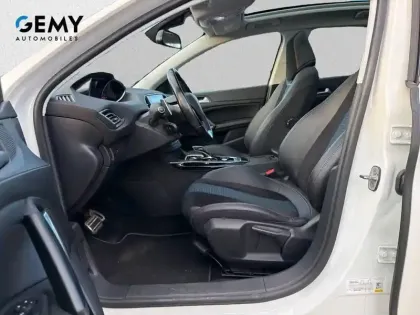 Photo 8 Peugeot 308  PureTech 130ch S&S EAT8