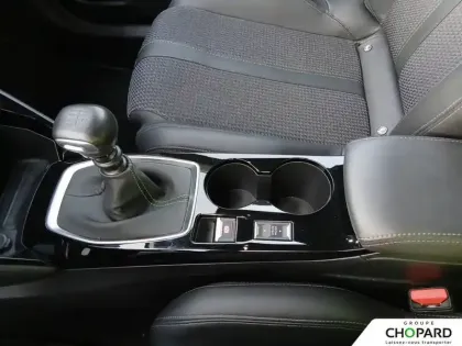 Photo 18 Peugeot 2008  PureTech 130 S&S BVM6