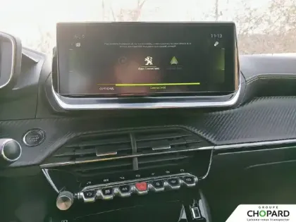 Photo 13 Peugeot 2008  PureTech 130 S&S BVM6